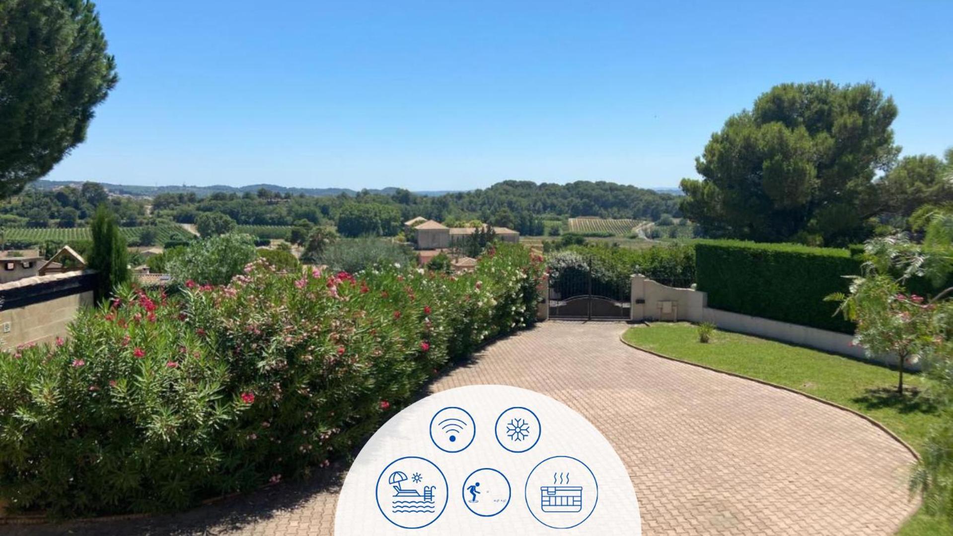 Les Hauts De La Pinede - Villa Avec Piscine, Jacuzzi Et Boulodrome Privatifs Thezan-les-Beziers Luaran gambar